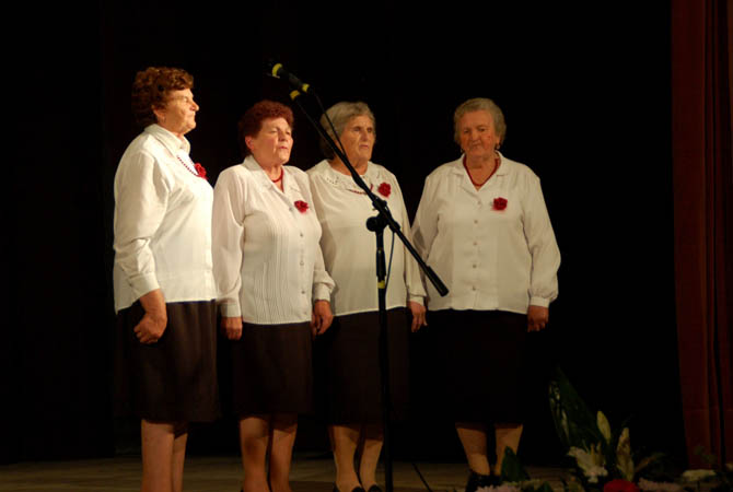 Dobradói énekcsoport